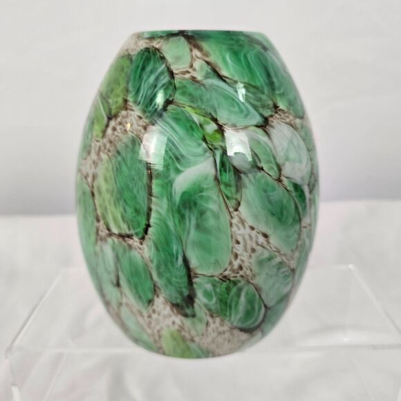 Westinghouse Hand Blown Glass Green Jade Swirl Lampshade 6" x 5" - Picture 5 of 6